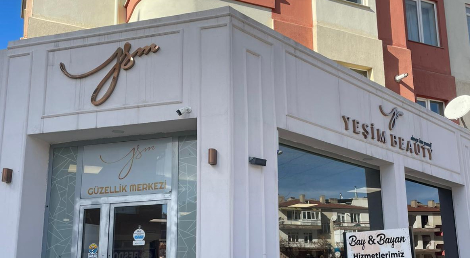 yesim-llll-jpg